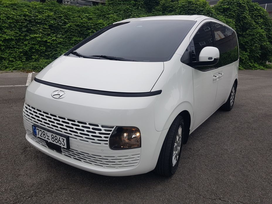 Hyundai Staria 2025