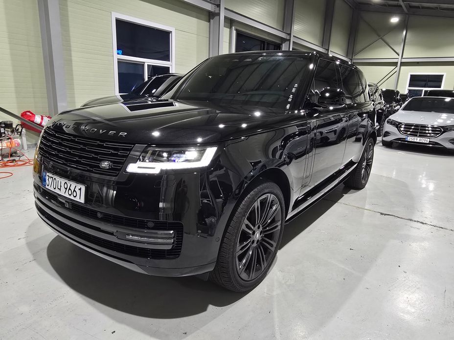 Land Rover Range Rover 2025