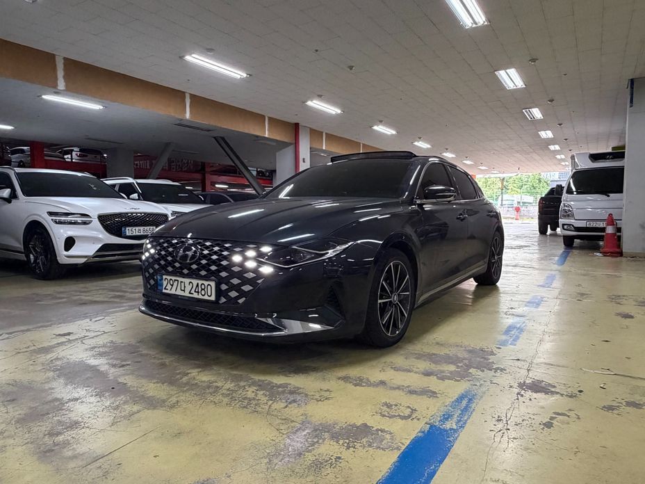 Hyundai Grandeur 2022