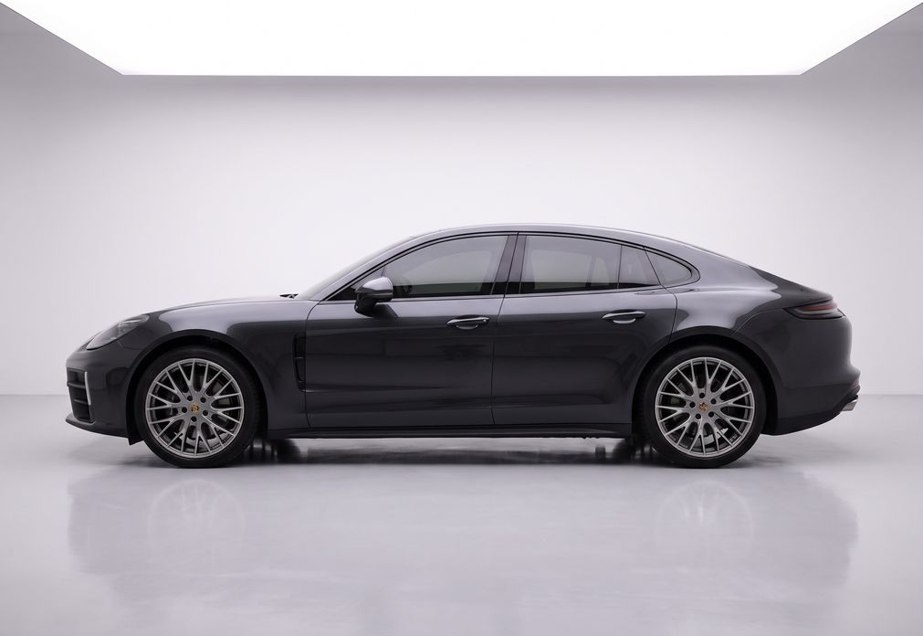 Porsche Panamera 2024