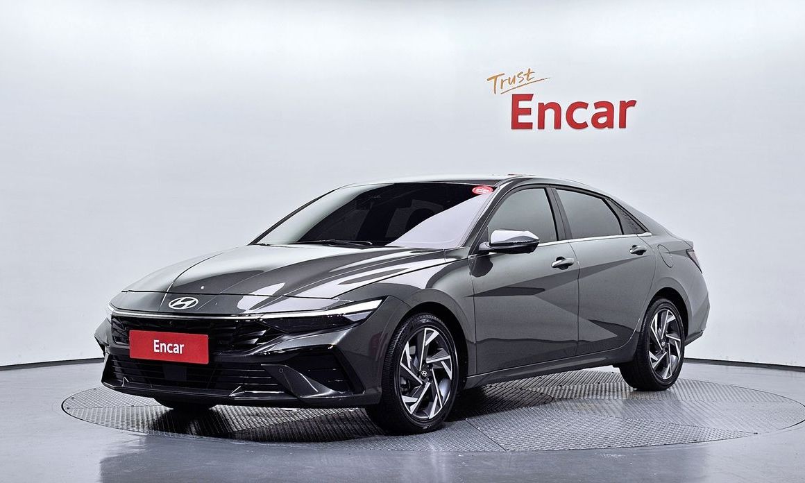Hyundai AVANTE 2024