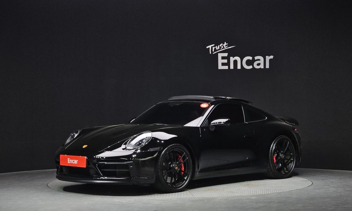 Porsche 911 2023