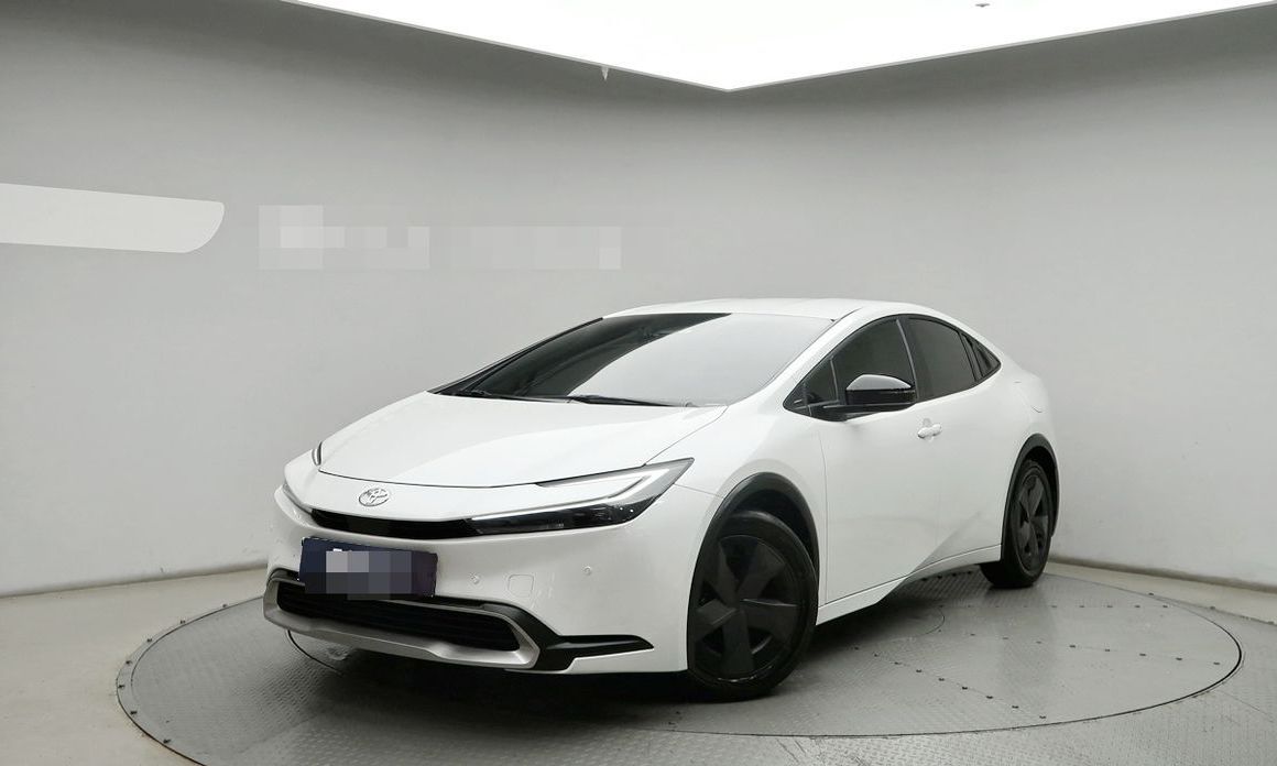 Toyota Prius 2024