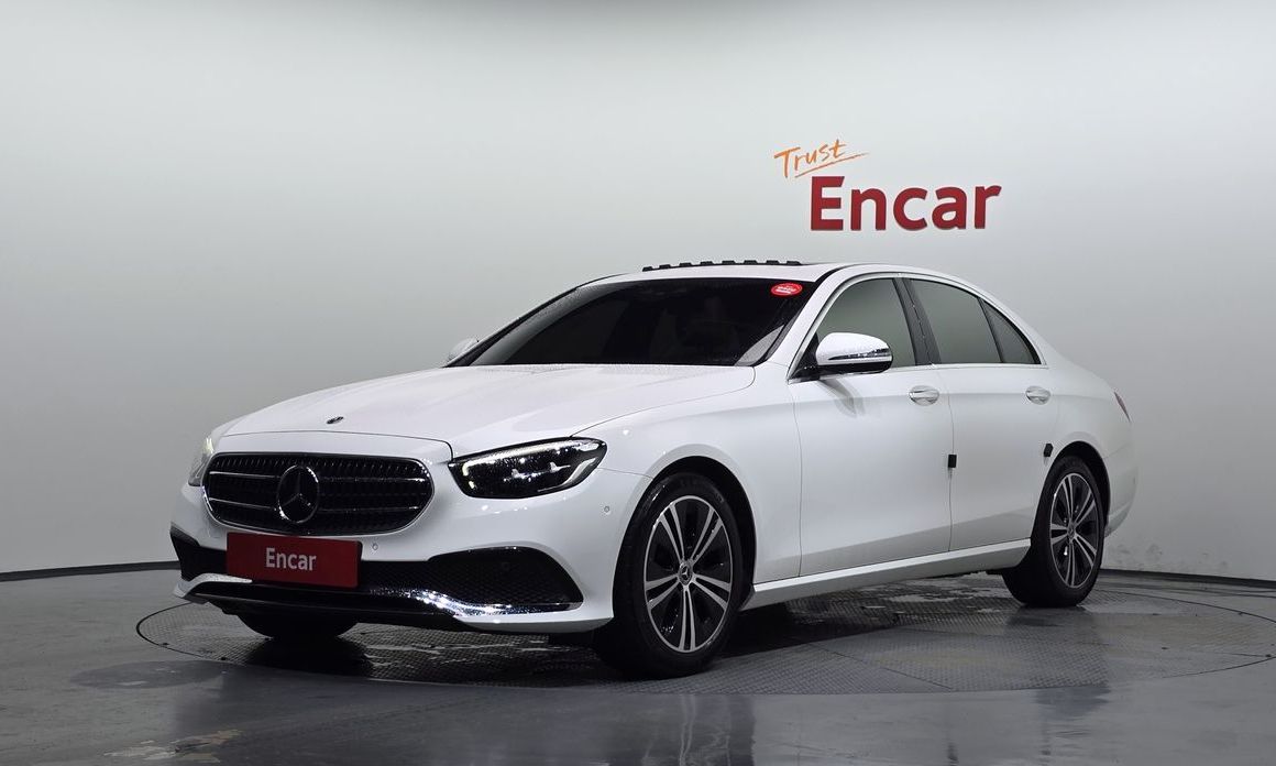 Mercedes-Benz E-Class 2021