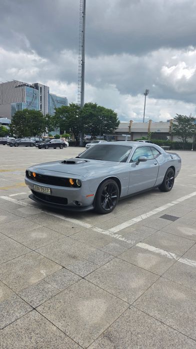 Dodge Challenger 2021