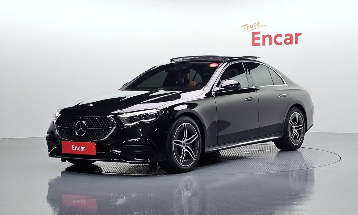 Mercedes-Benz E-Class 2025