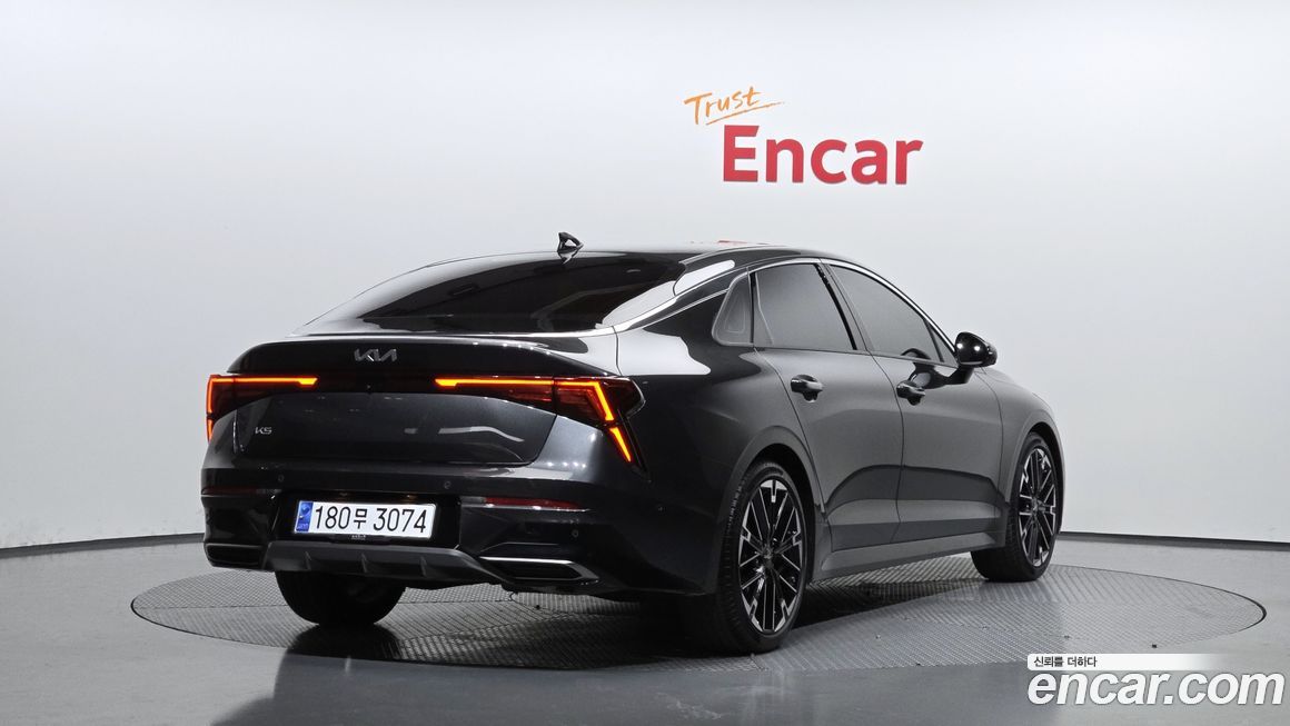 Kia K5 2024