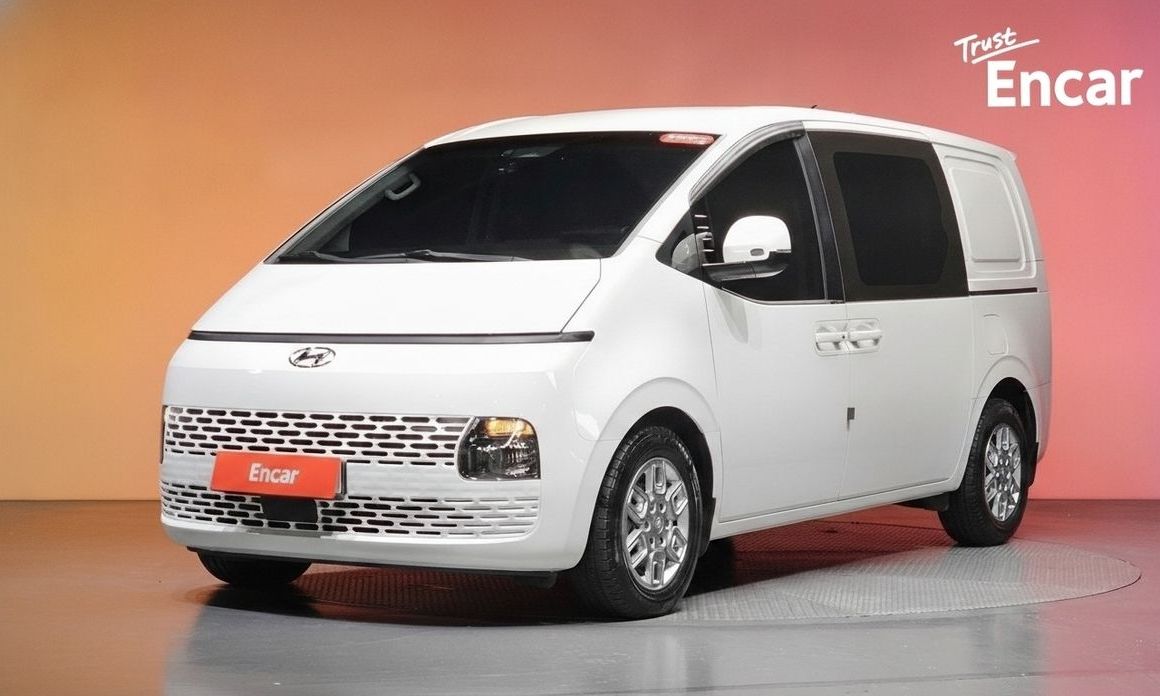 Hyundai Staria 2022