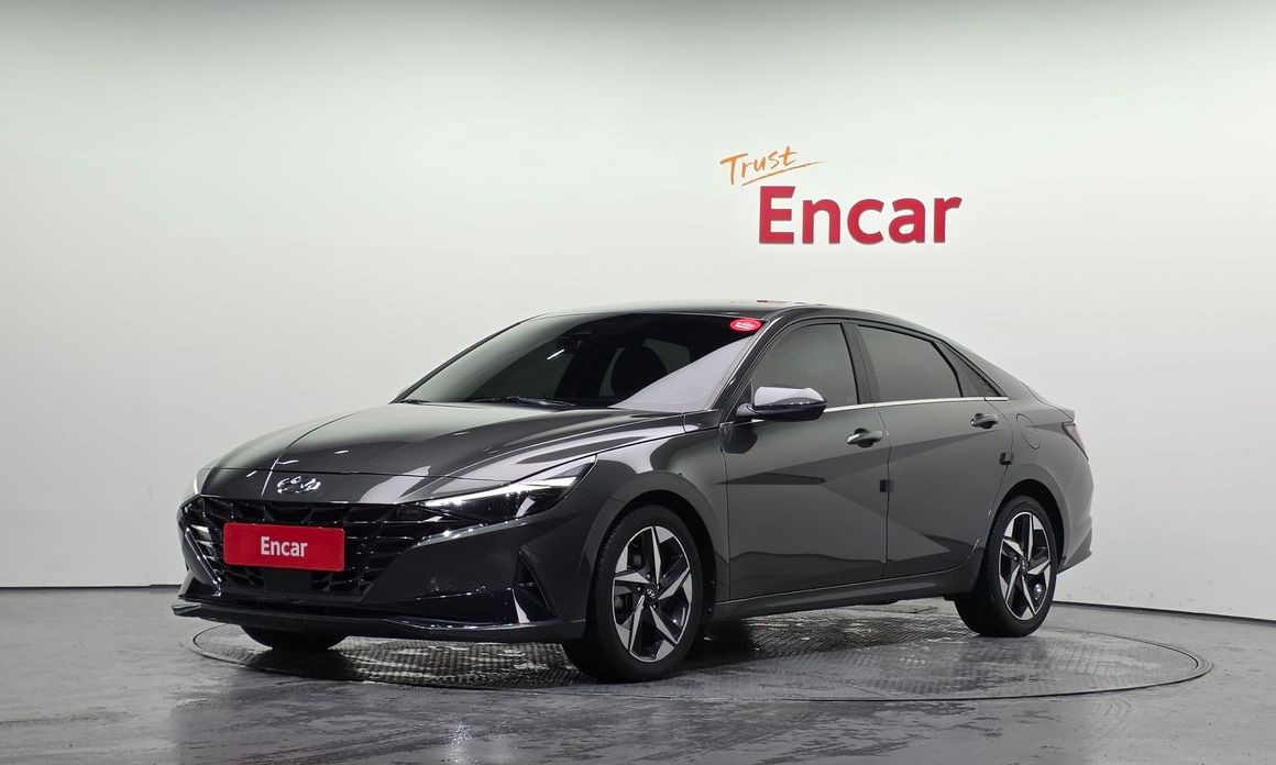 Hyundai AVANTE 2021