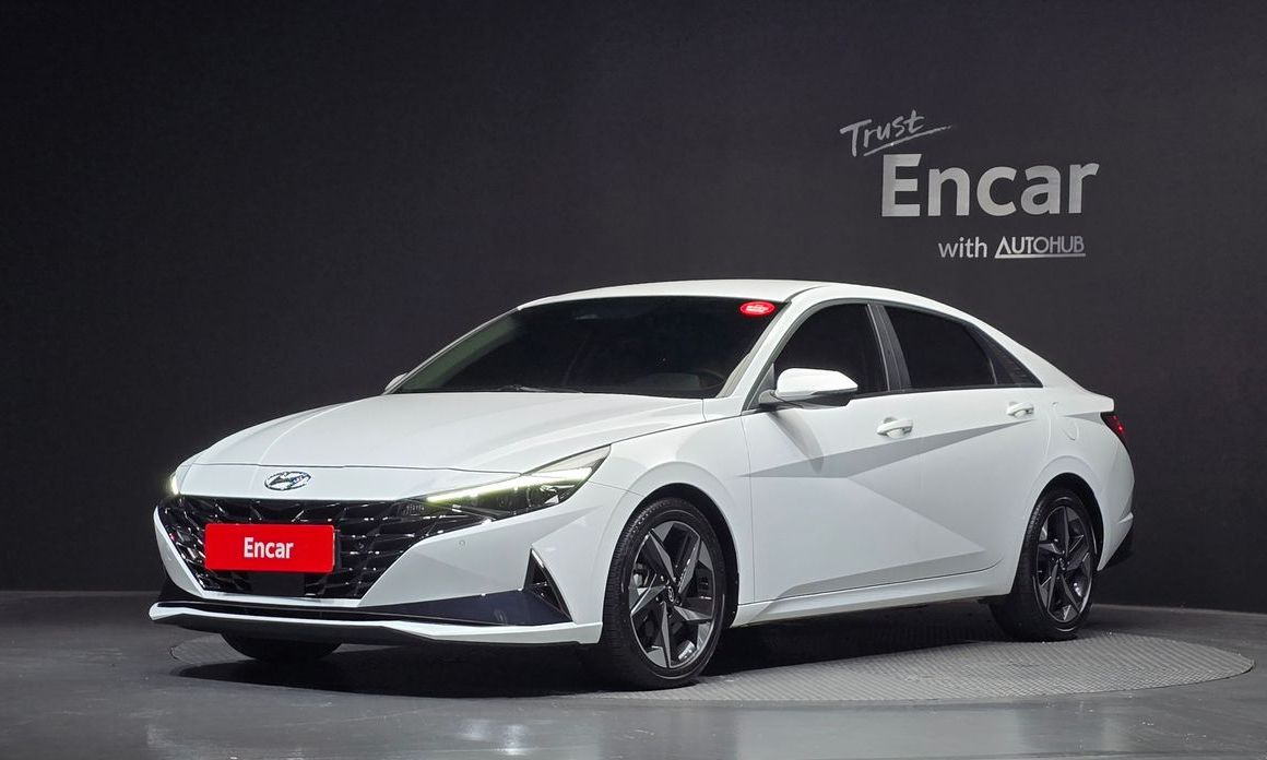 Hyundai AVANTE 2021