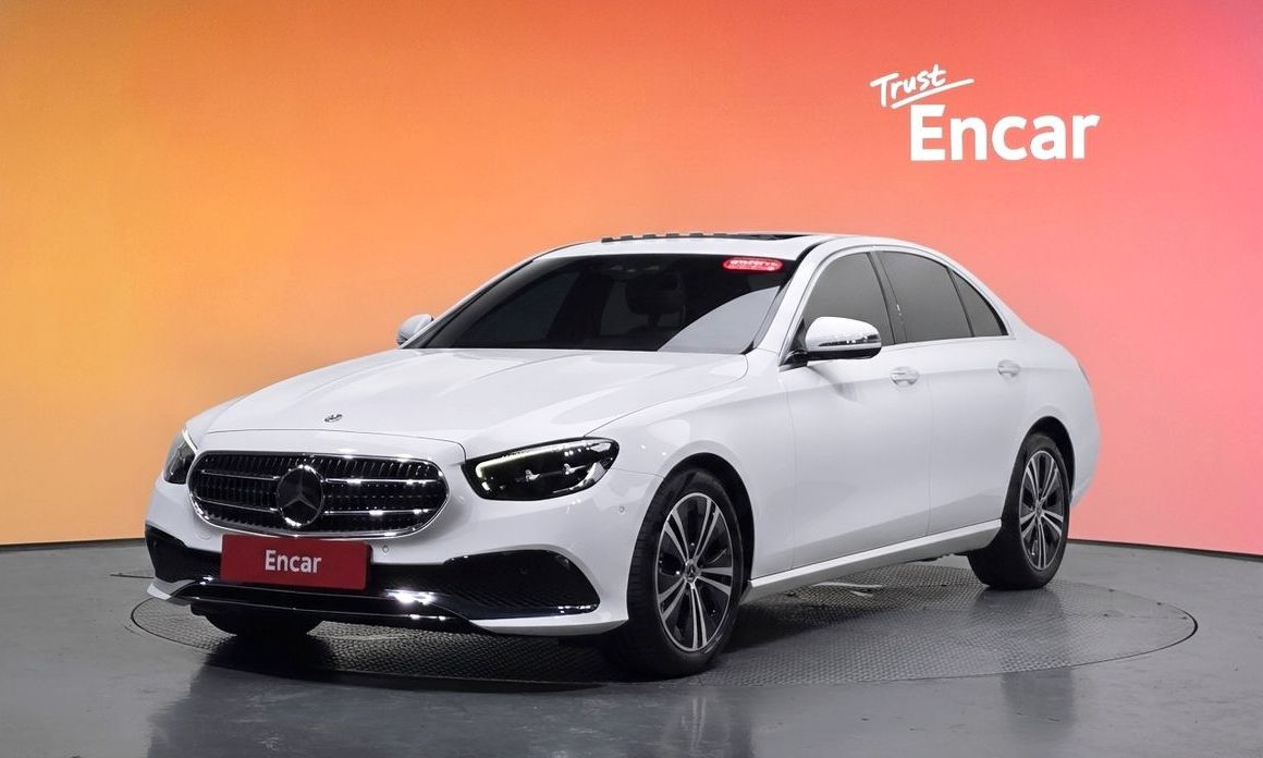Mercedes-Benz E-Class 2021