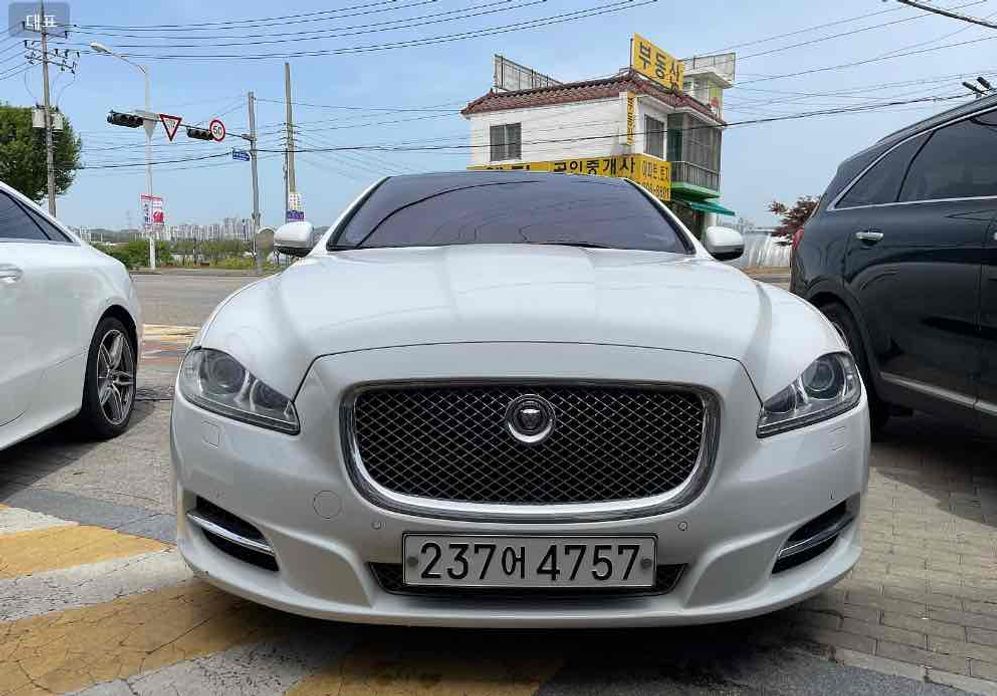 Jaguar XJ 2013