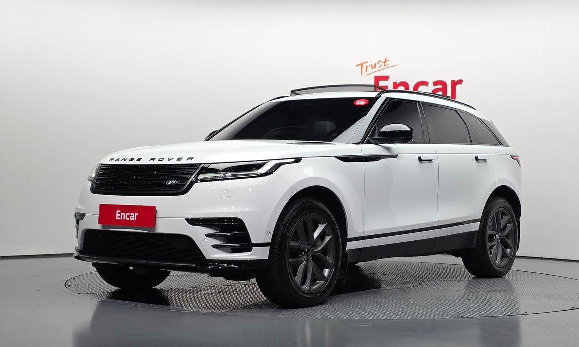 Land Rover Range Rover Velar 2026