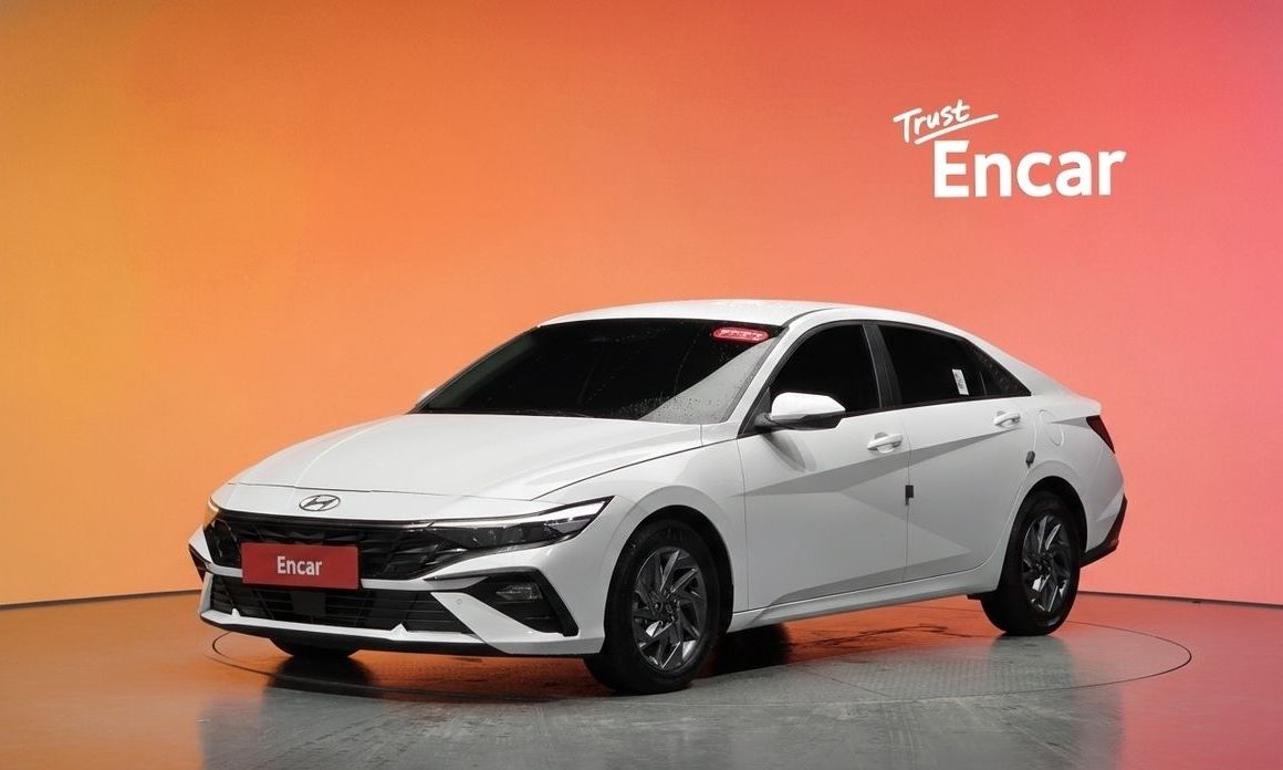 Hyundai AVANTE 2024