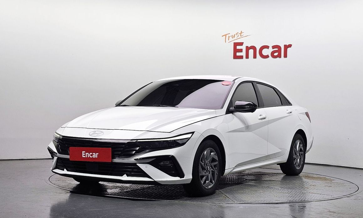 Hyundai AVANTE 2025