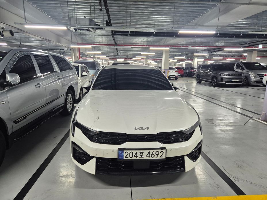 Kia K5 2025