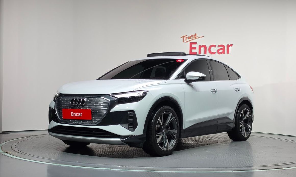 Audi Q4 e-tron 2025