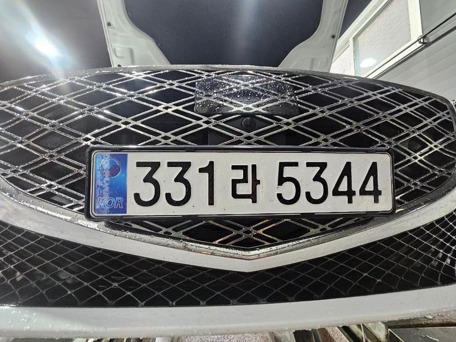 Genesis G80 2025