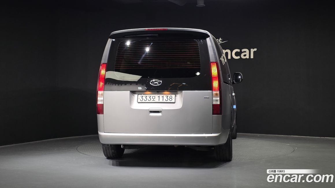 Hyundai Staria 2022