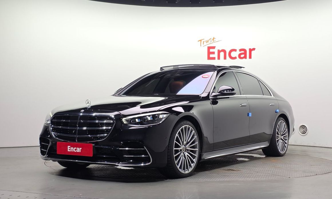 Mercedes-Benz S-Class 2024