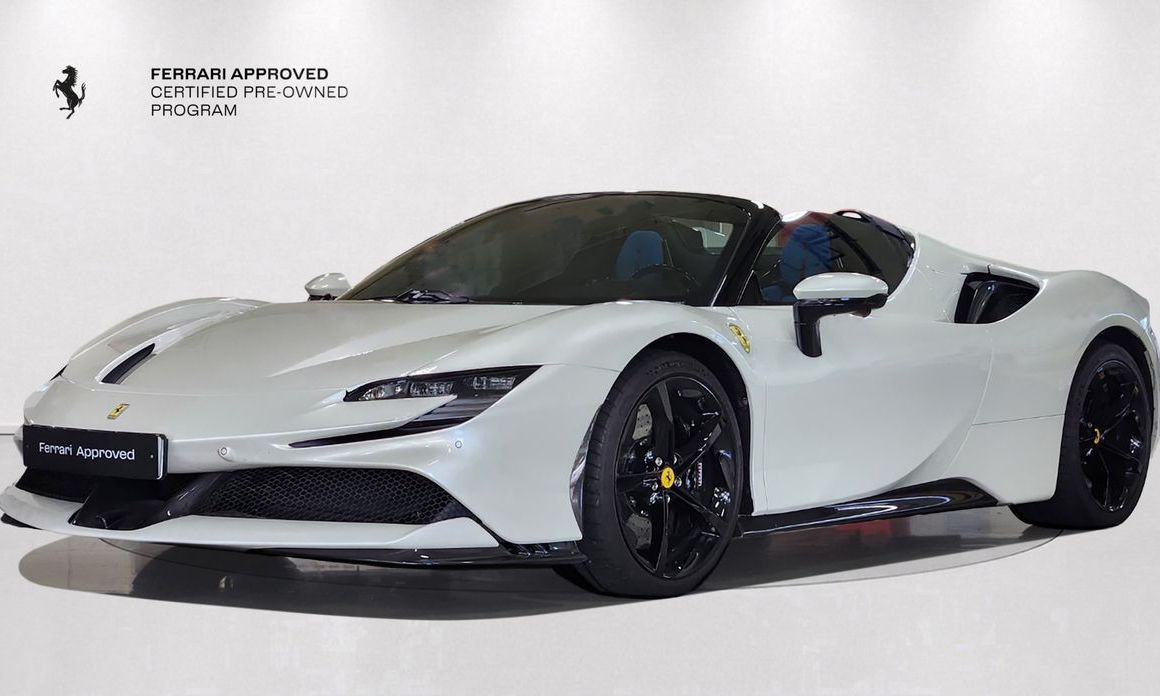 Ferrari SF90 2023