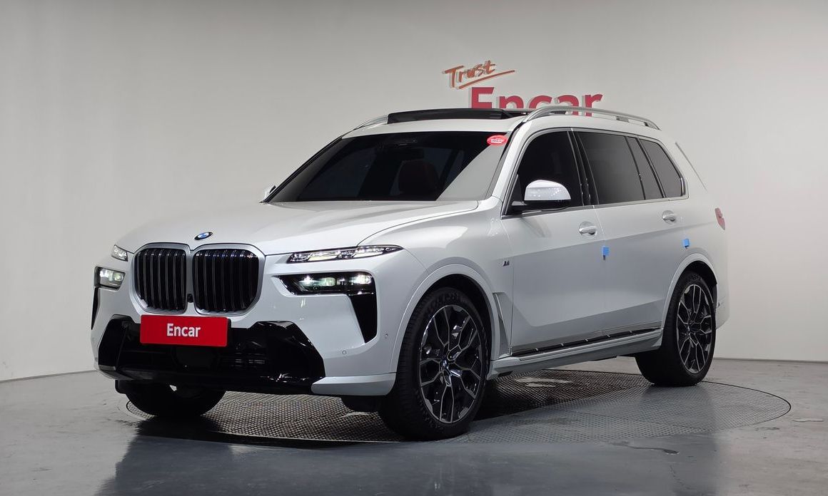 BMW X7 2025