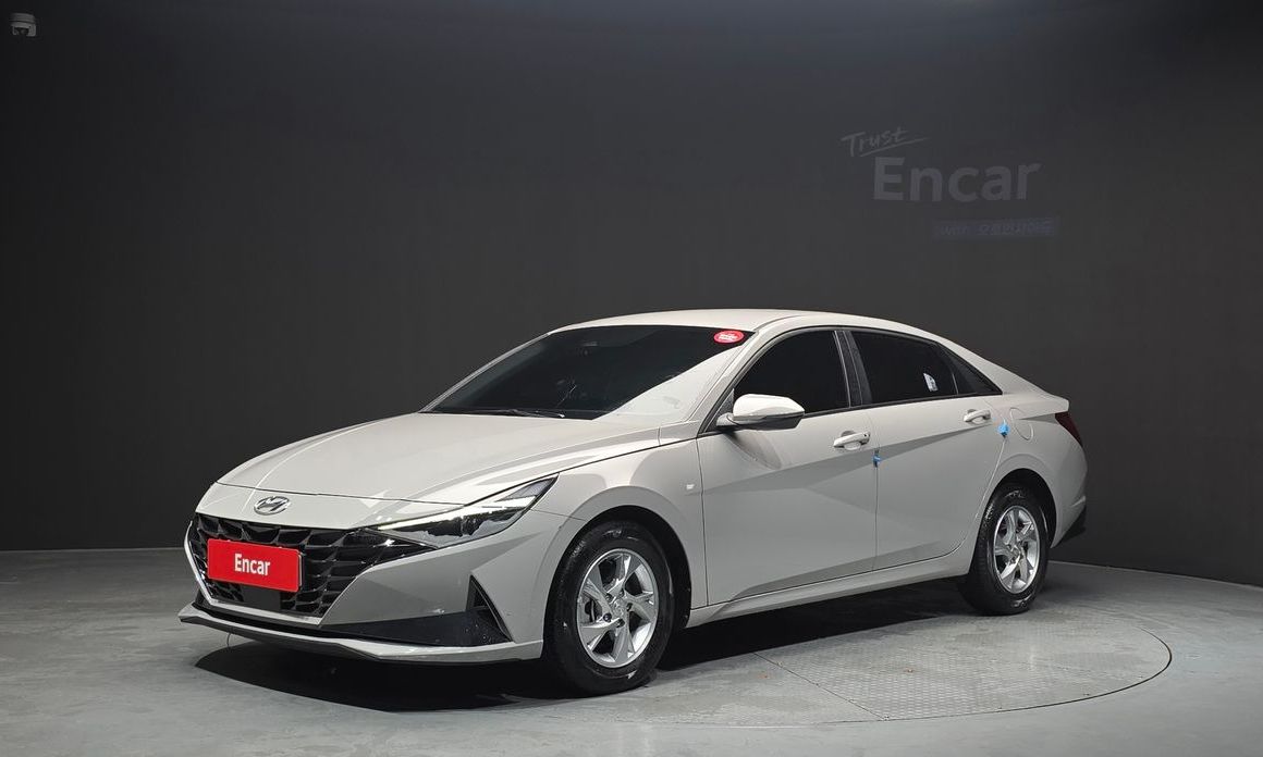 Hyundai AVANTE 2021