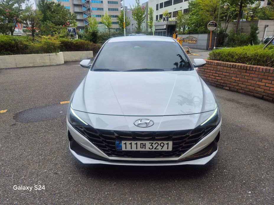 Hyundai AVANTE 2022