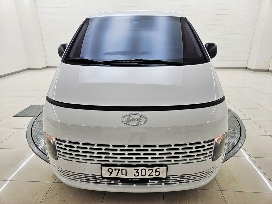 Hyundai Staria 2022