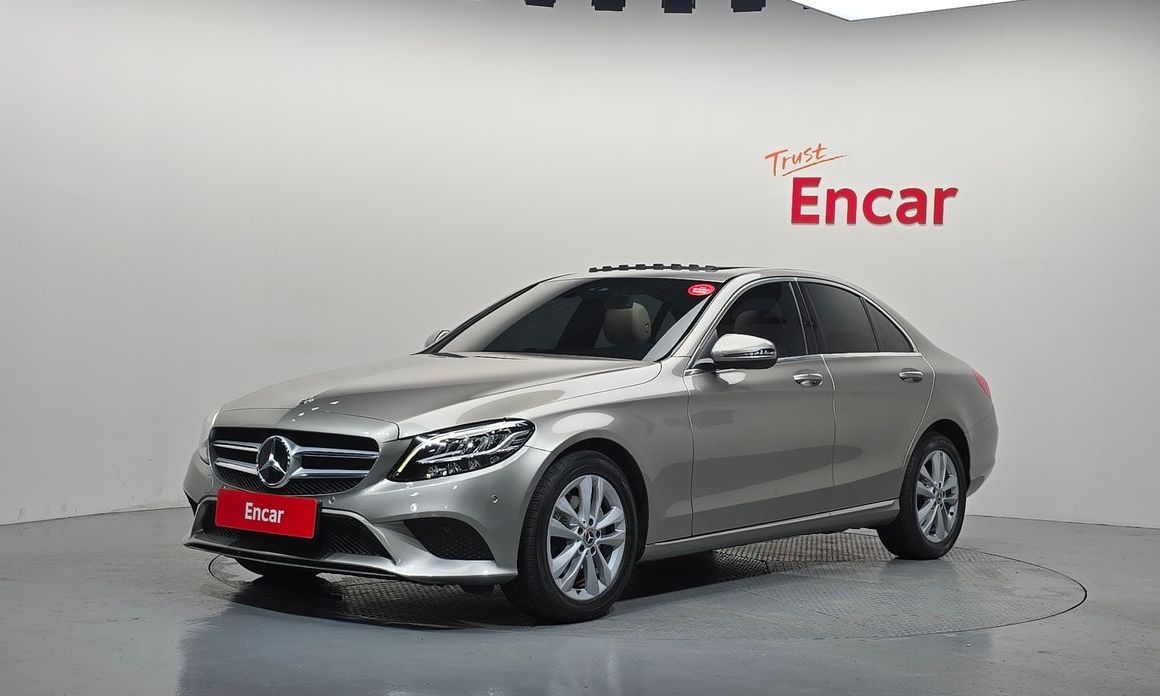Mercedes-Benz C-Class 2019