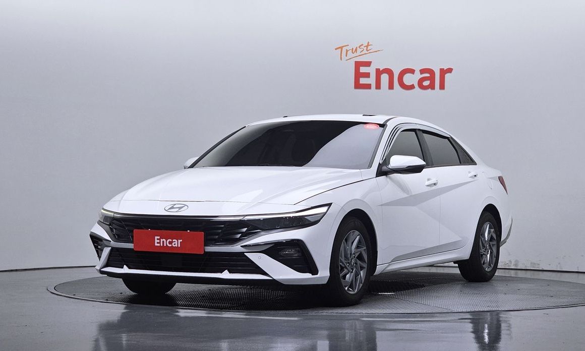 Hyundai AVANTE 2024