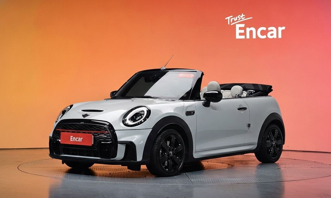 Mini Cooper Convertible 2023
