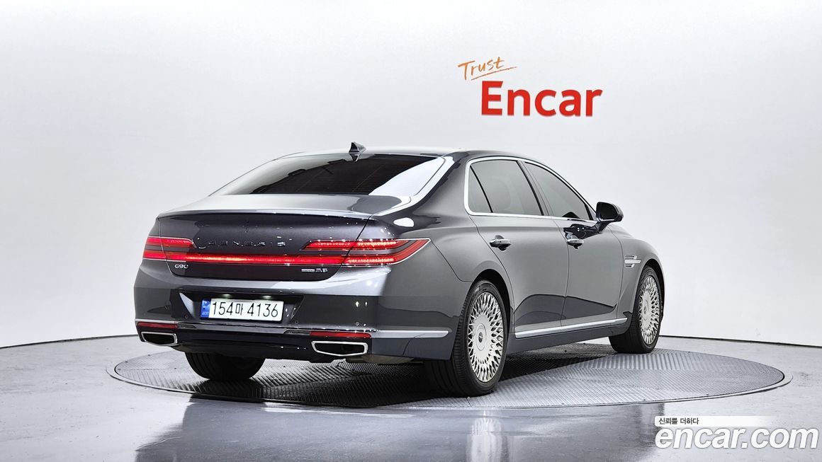 Genesis G90 2020