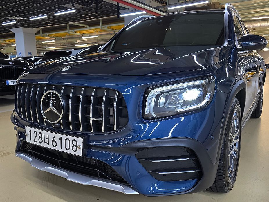 Mercedes-Benz GLB-Class 2022