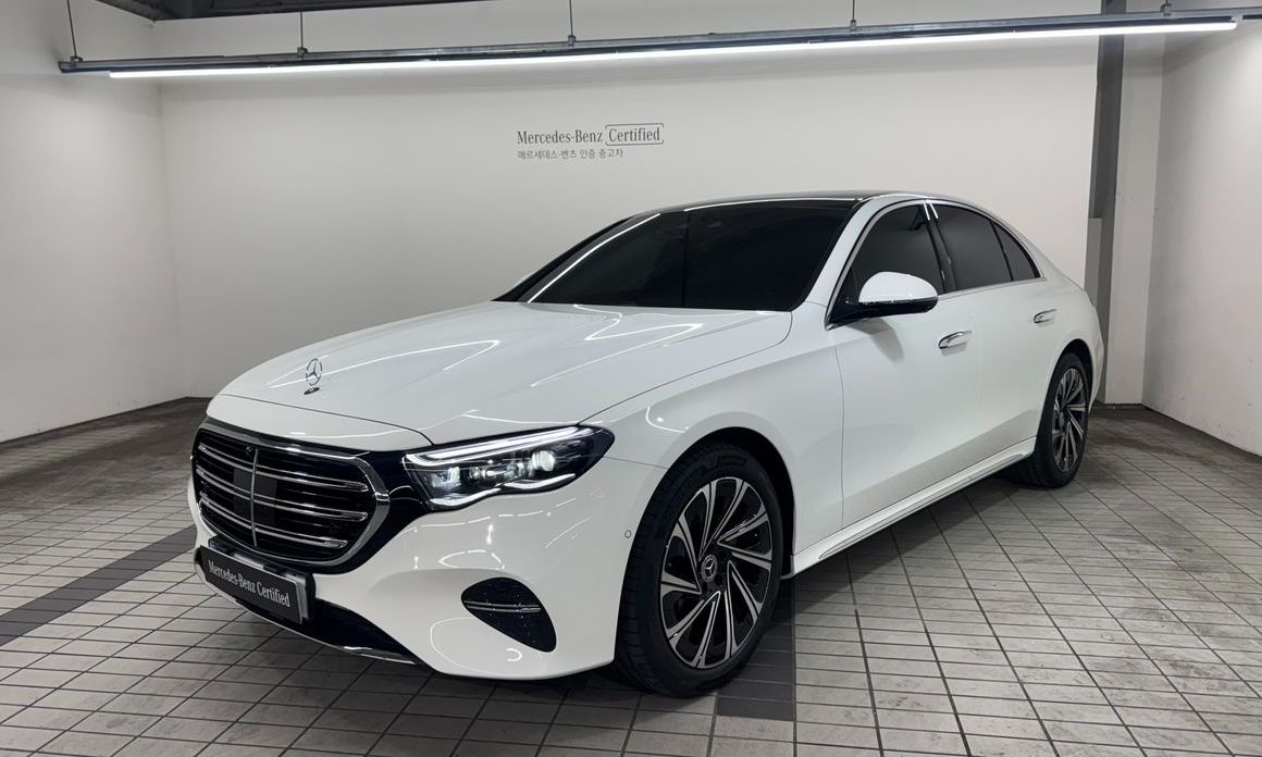 Mercedes-Benz E-Class 2025