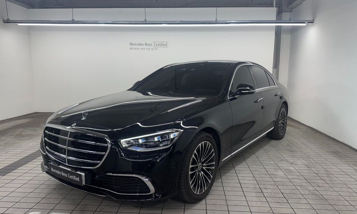 Mercedes-Benz S-Class 2025