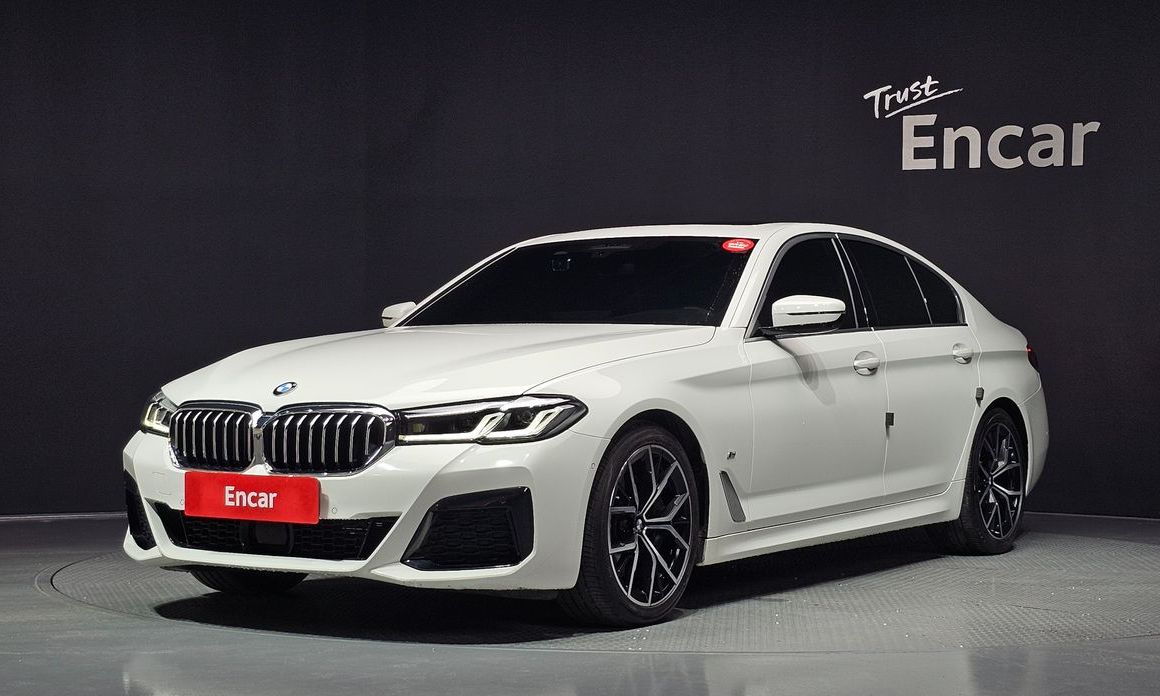 BMW 5-Series 2021