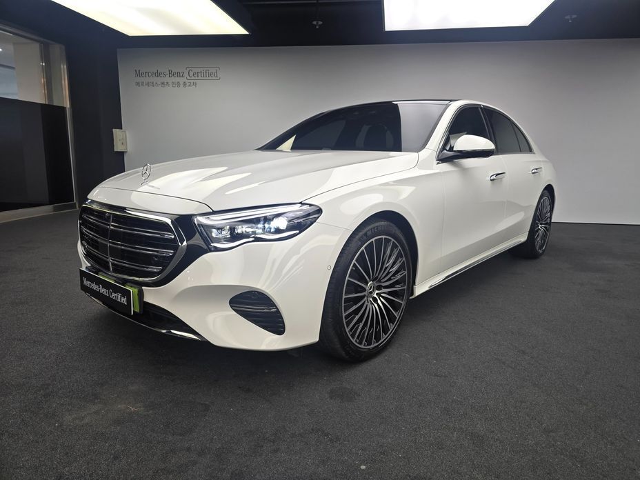 Mercedes-Benz E-Class 2026