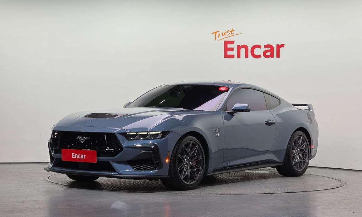 Ford Mustang 2024