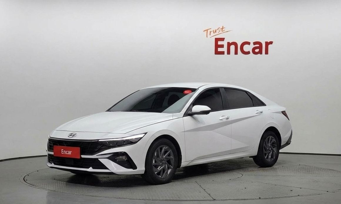 Hyundai AVANTE 2025