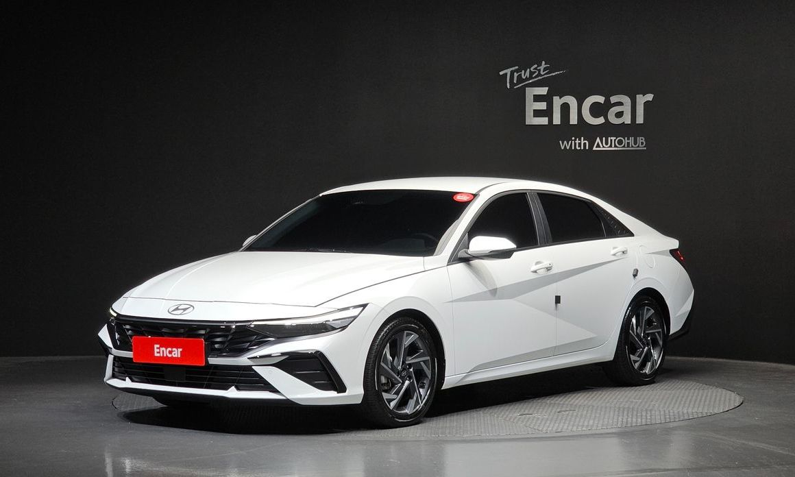 Hyundai AVANTE 2024