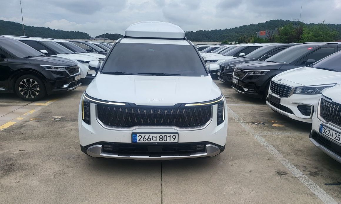 Kia Canival 2024