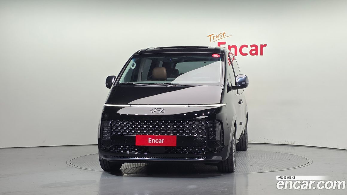 Hyundai Staria 2023