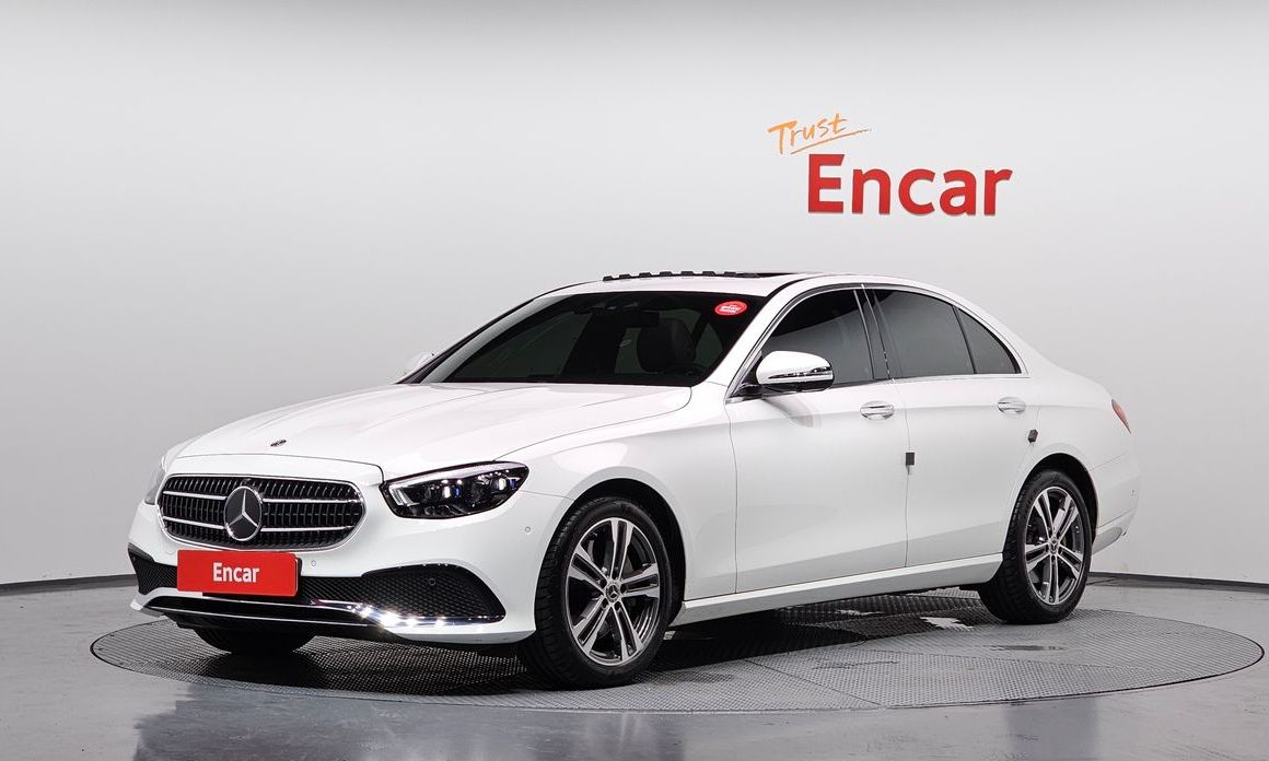 Mercedes-Benz E-Class 2021