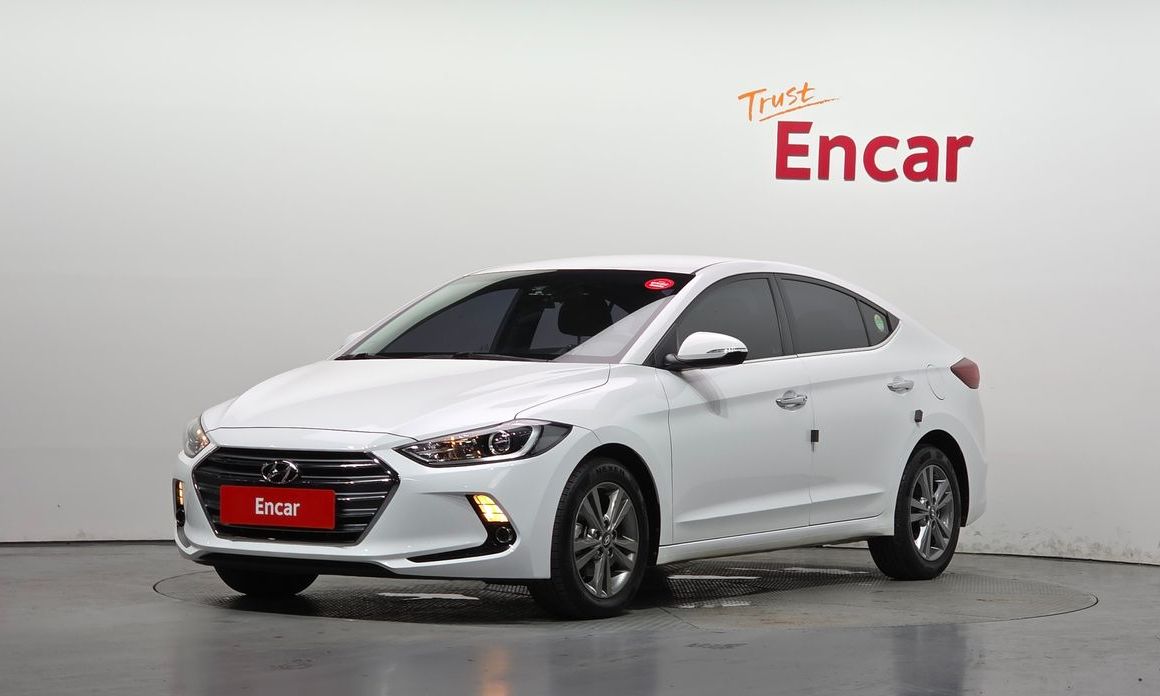 Hyundai AVANTE 2016
