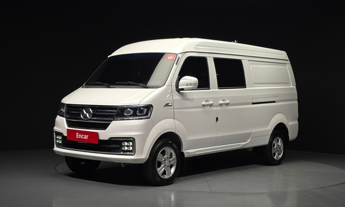 Xin yuan ET Van 2023