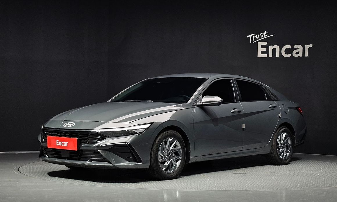 Hyundai AVANTE 2025