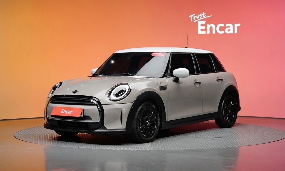 Mini Cooper 2024