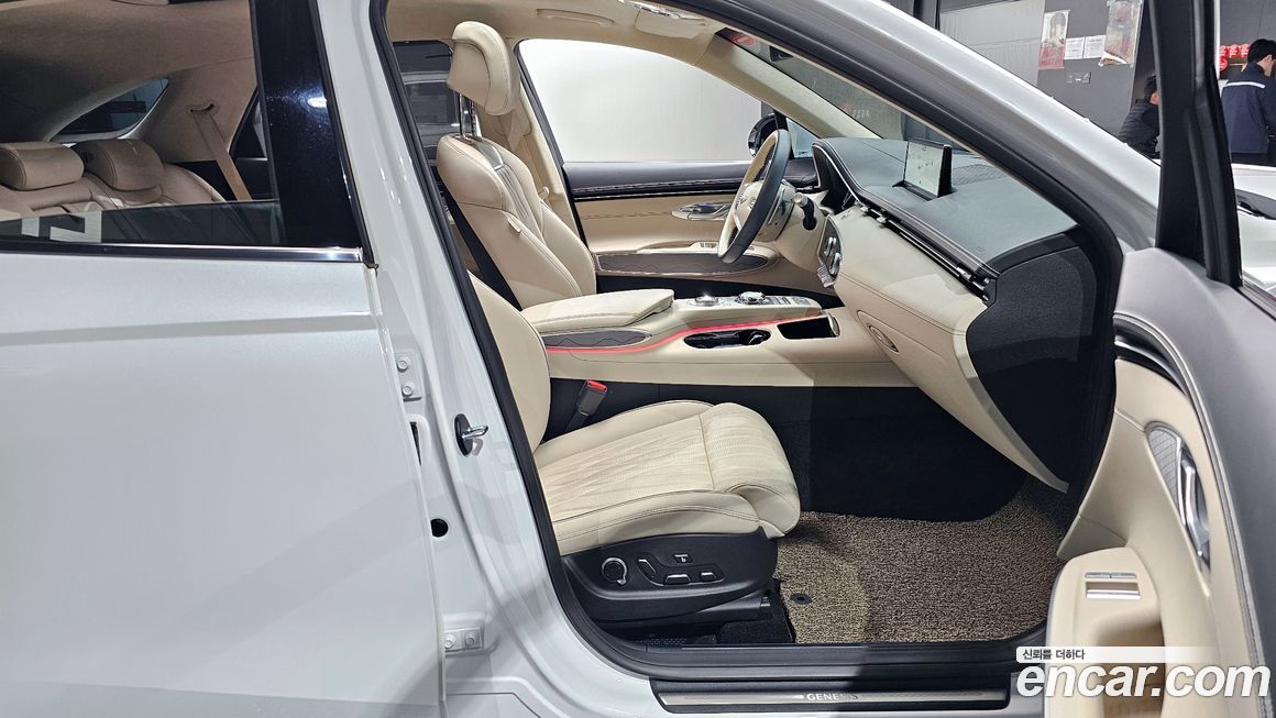 Genesis GV70 2024