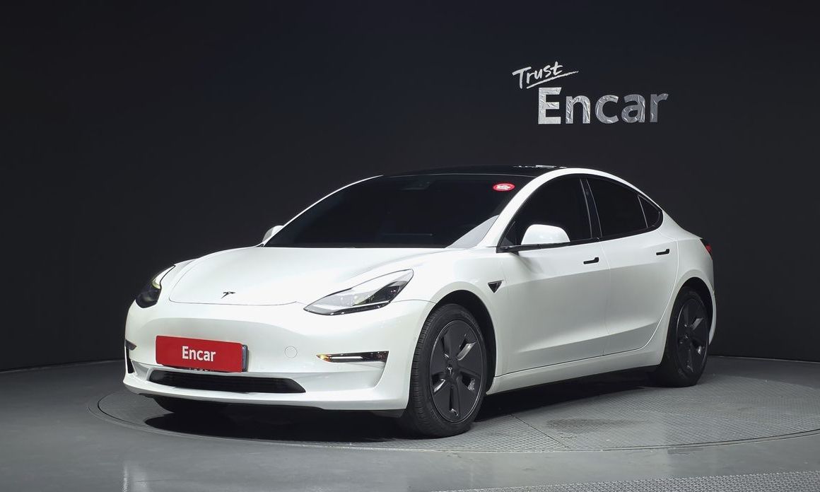 Tesla Model 3 2021